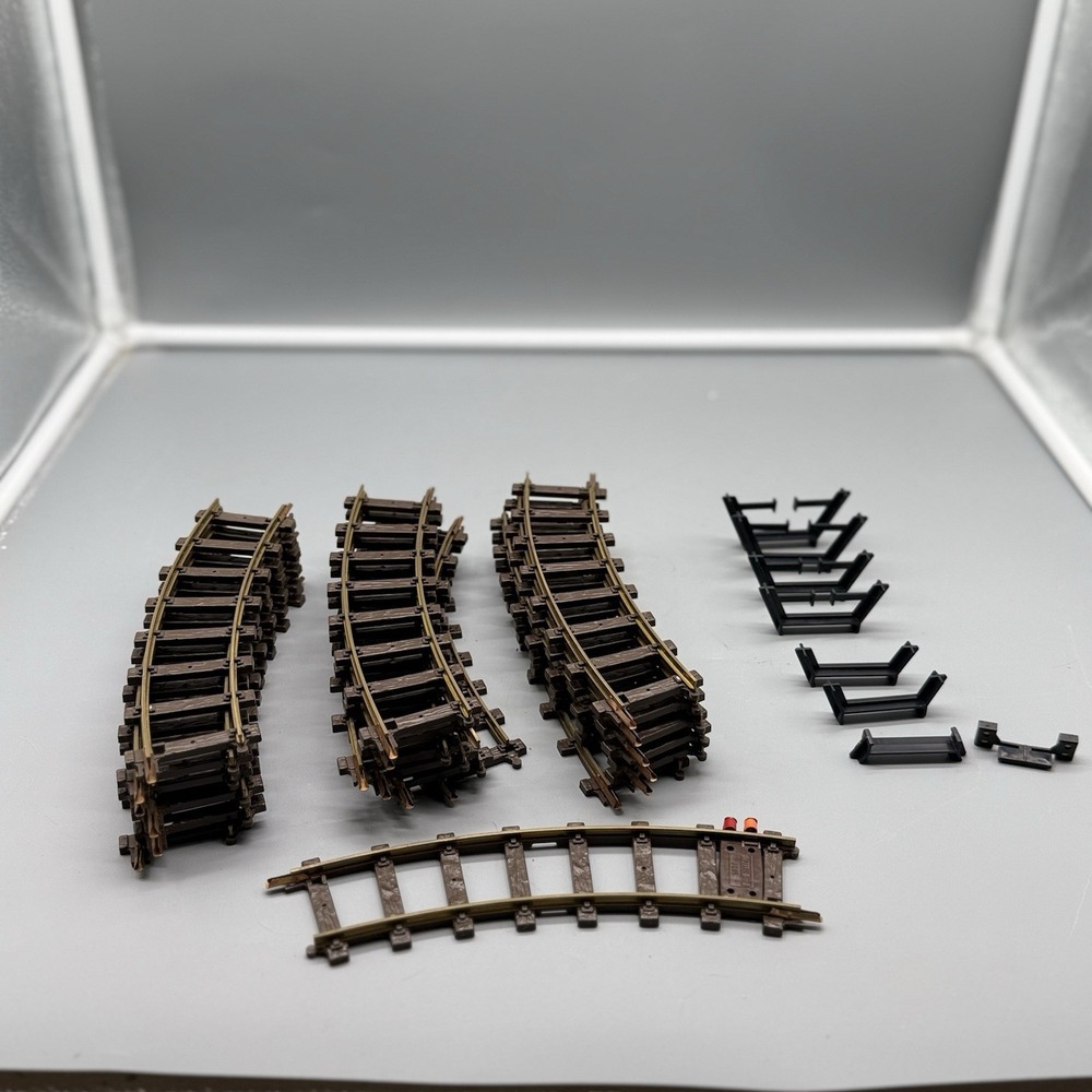 Walthers Faller Rocky Mountain Express Track Lot 19 Pc Curve & Supports 3895